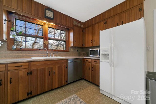 391 Hawthorne Dr, Brevard, NC 28712 - photo 13