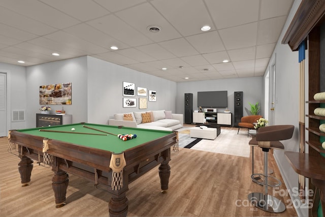 recreation room featuring light wood-style floors, billiards, visible vents, and recessed lighting