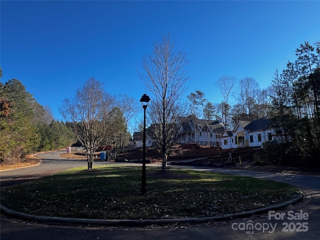 Listing photo 3 for 5040 Hermitage Ct Unit 210, Belmont NC 28012