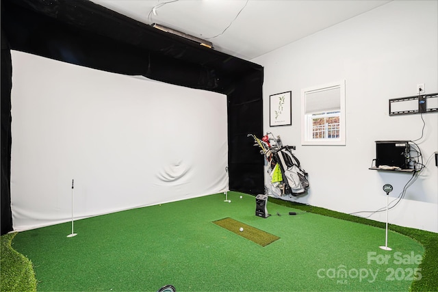 game room featuring golf simulator