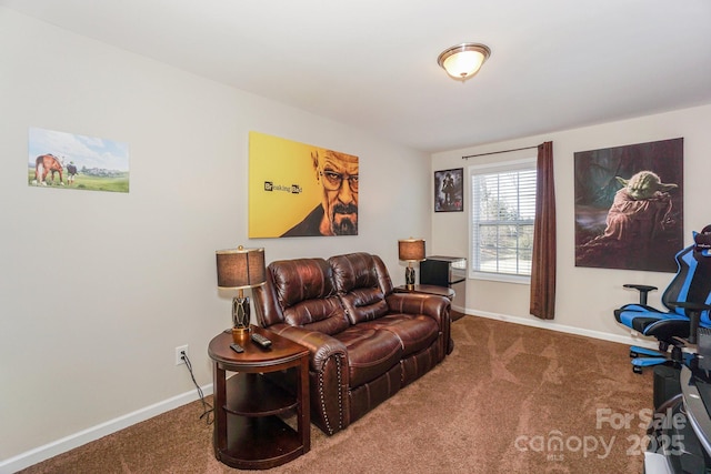 living room featuring carpet floors and baseboards