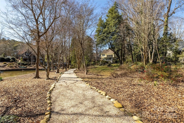 view of yard featuring a water view