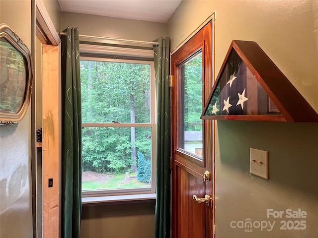 1496 Givens St, Hickory, NC 28602 - detailed view