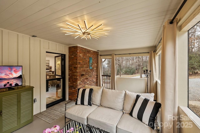 view of sunroom / solarium