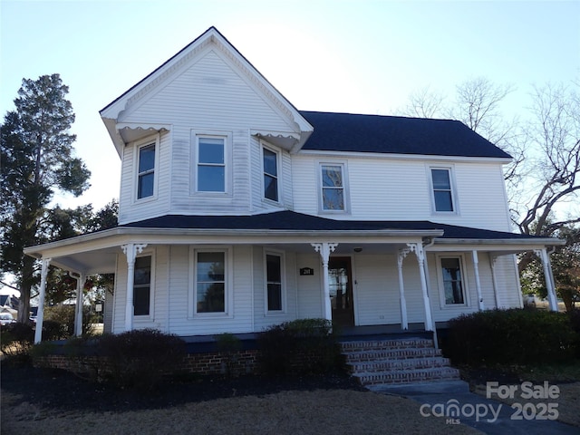 view of front of home featuring covered porch