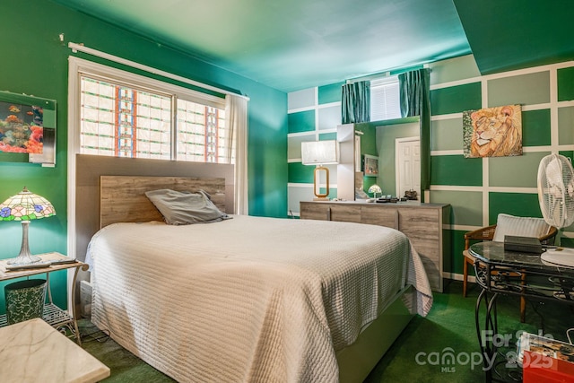 bedroom with carpet floors