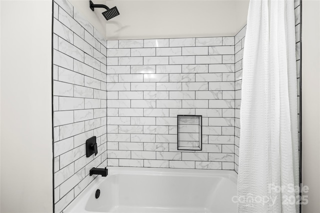 bathroom featuring shower / tub combo with curtain