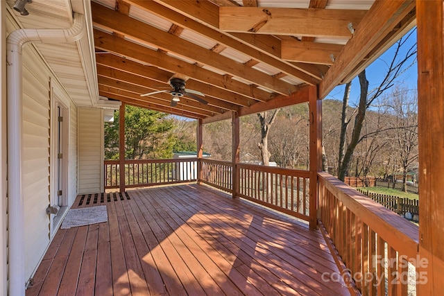 deck with a ceiling fan