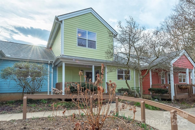 view of front of home with covered porch