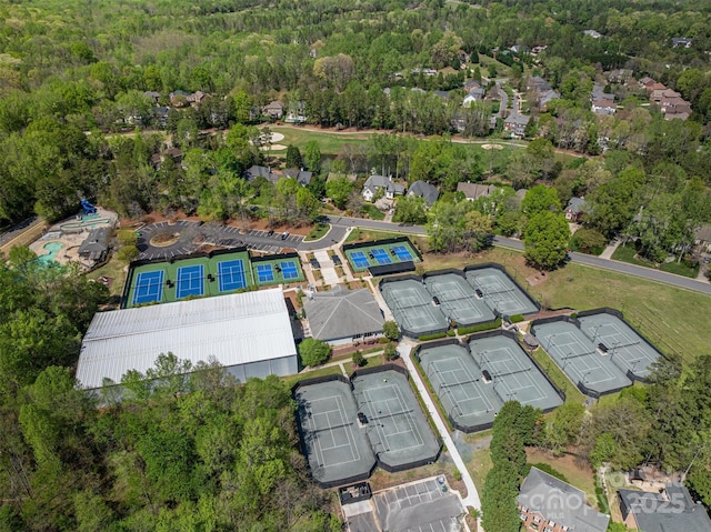 bird's eye view featuring a forest view