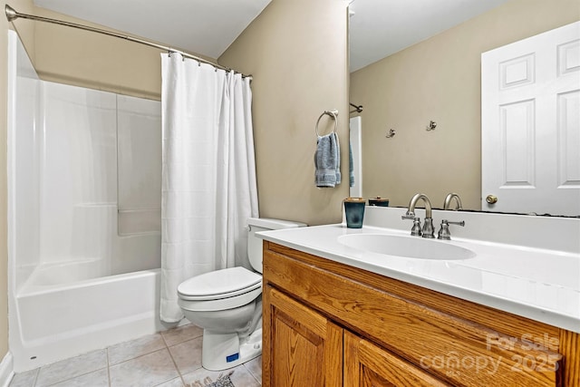 bathroom featuring tile patterned floors, vanity, toilet, and shower / tub combo