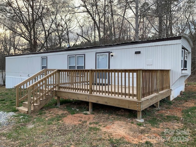 view of front facade featuring a deck