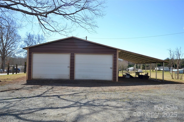 garage featuring a garage