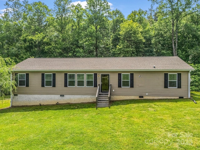 981 Gilliam Mountain Rd, Hendersonville, NC 28792 - view of front of property featuring crawl space, a front lawn, and a shingled roof