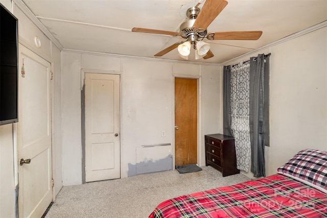 bedroom featuring carpet floors and a ceiling fan