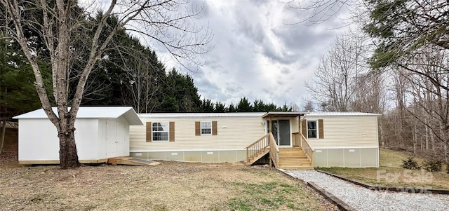 843 Deep Gap Loop Rd, Flat Rock, NC 28731