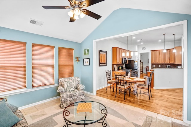 dining area featuring visible vents, baseboards, ceiling fan, recessed lighting, and light wood-style flooring