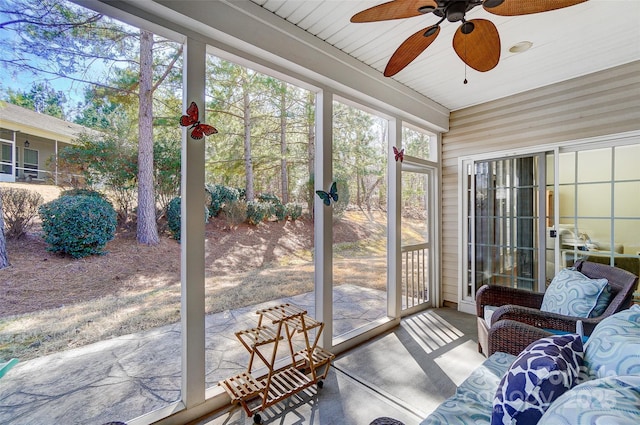 view of sunroom / solarium