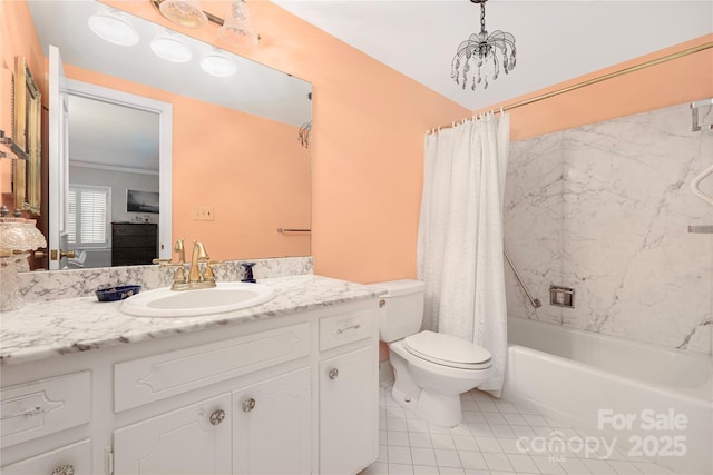 full bath with toilet, shower / tub combo with curtain, an inviting chandelier, tile patterned flooring, and vanity