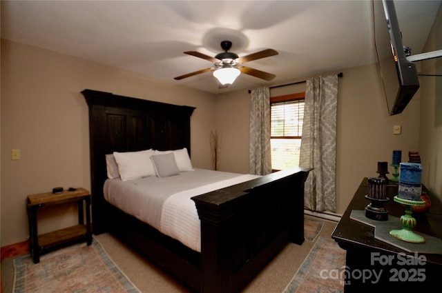 bedroom with a ceiling fan