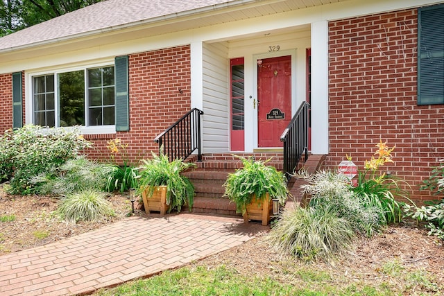 329 N Oakwood Dr, Statesville, NC 28677 - photo 3