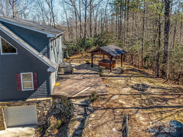 view of yard featuring a garage