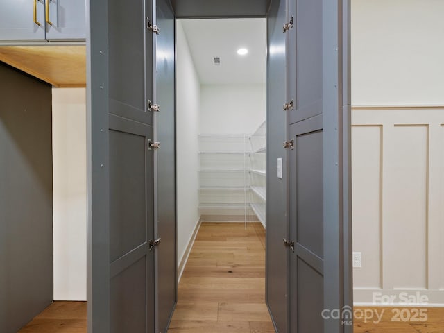 pantry featuring visible vents