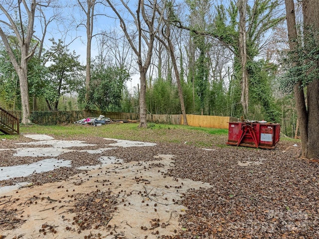 view of yard featuring fence