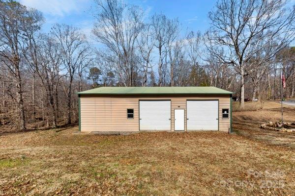 view of detached garage