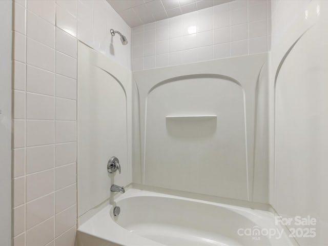 full bath with bathing tub / shower combination