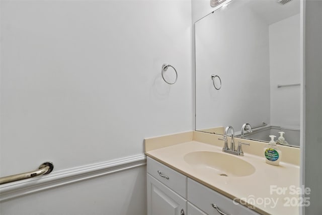 8731 Sheltonham Way, Charlotte, NC 28216 - bathroom featuring vanity