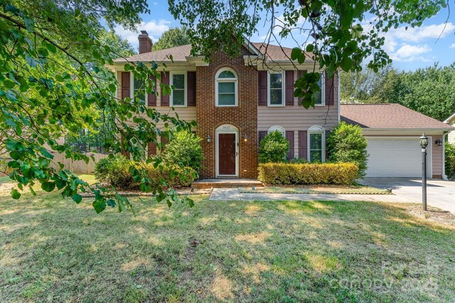 7435 Trotter Rd, Charlotte, NC 28216 - photo 1