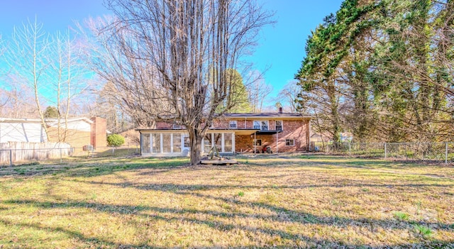 view of yard featuring a fenced backyard