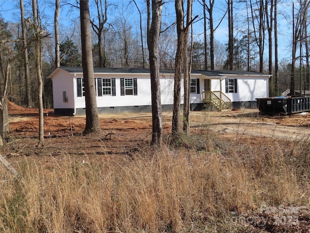 manufactured / mobile home with crawl space