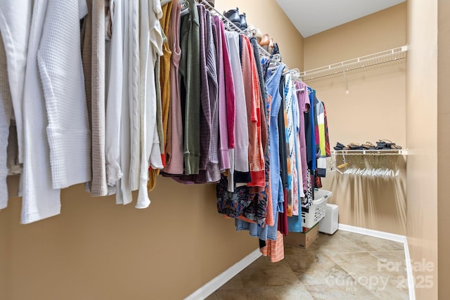 view of spacious closet