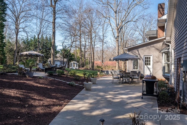 107 Doris Ct, Lincolnton, NC 28092 - view of patio with outdoor dining space