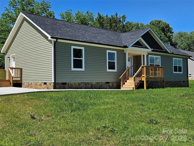 784 Severt Cir NE, Lenoir, NC 28645 - view of front of house featuring crawl space and a shingled roof