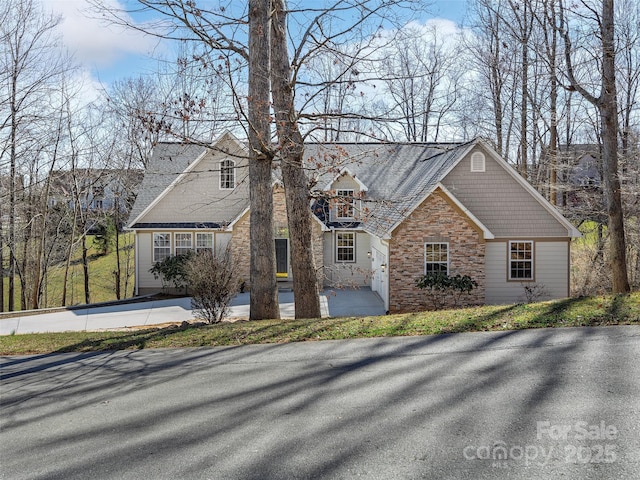 view of front of house featuring stone siding