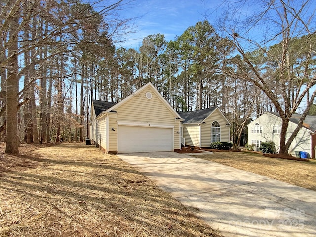 view of front of house featuring driveway and an attached garage