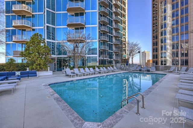 210 N Church St Unit 1413, Charlotte, NC 28202 - pool with a patio area