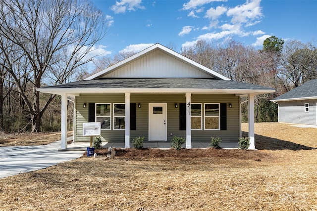 bungalow featuring a porch