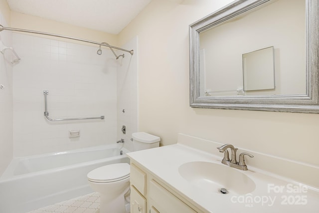 full bath with shower / bathtub combination, toilet, and vanity