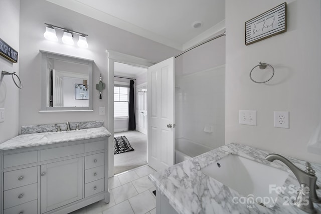 full bath with vanity and shower / bathtub combination