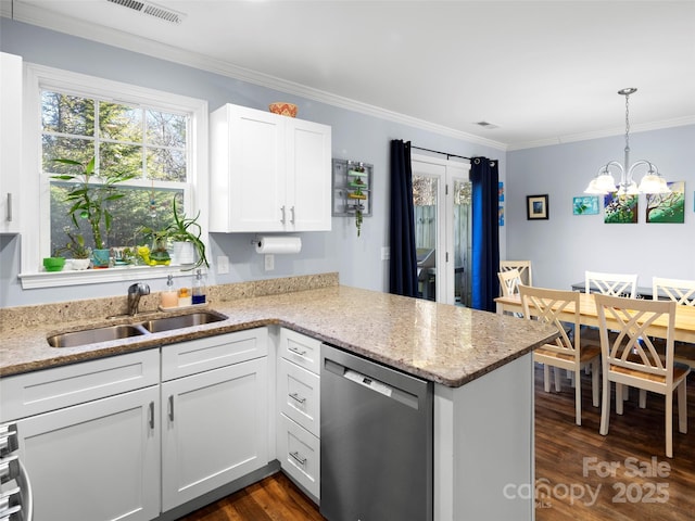 kitchen featuring a peninsula, dark wood-style flooring, a sink, ornamental molding, and stainless steel dishwasher