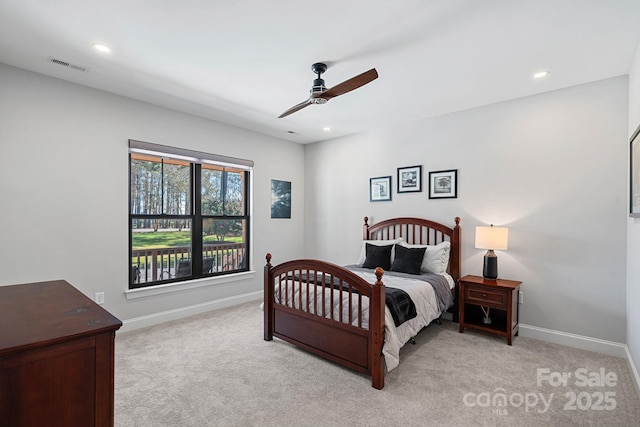 bedroom featuring light carpet, baseboards, visible vents, a ceiling fan, and recessed lighting