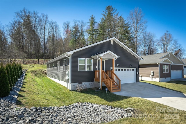 view of front of house with crawl space, driveway, and a front yard