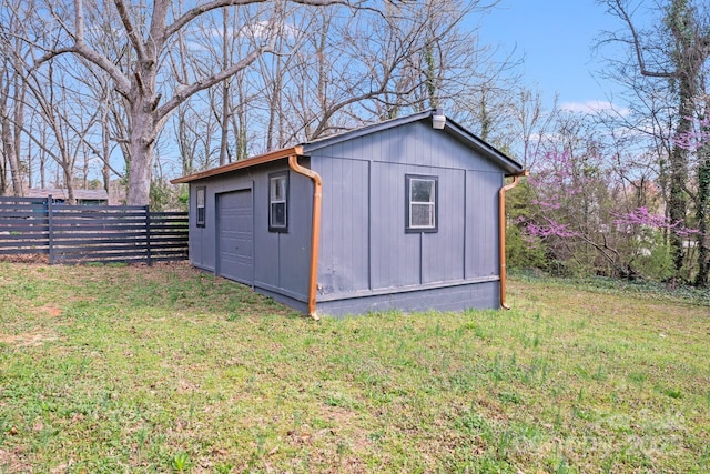 view of outbuilding with an outbuilding