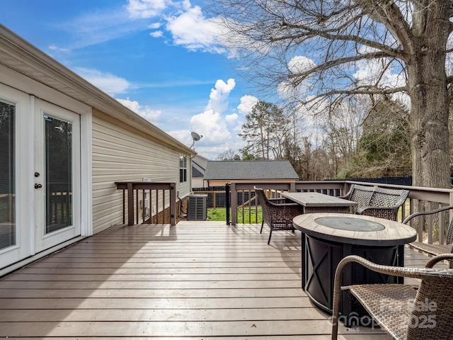 2200 Peninsula Ave, Shelby, NC 28150 - deck featuring outdoor dining space