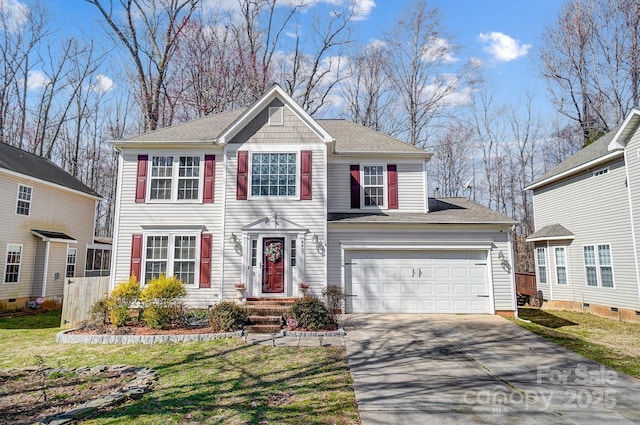 view of front of house with driveway and fence