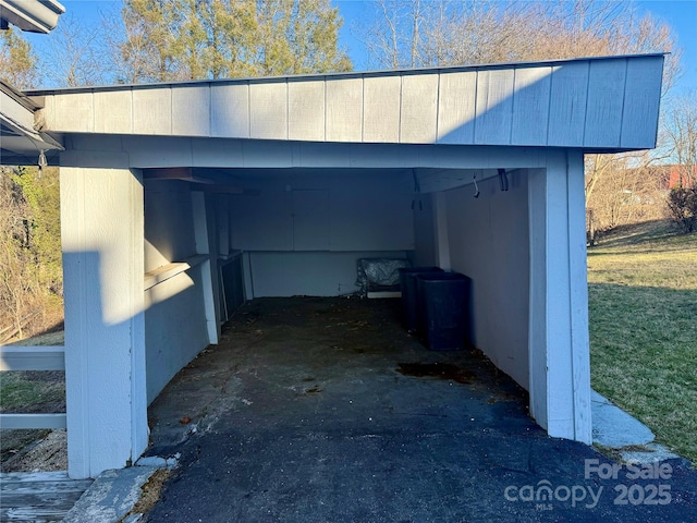 exterior space featuring a carport